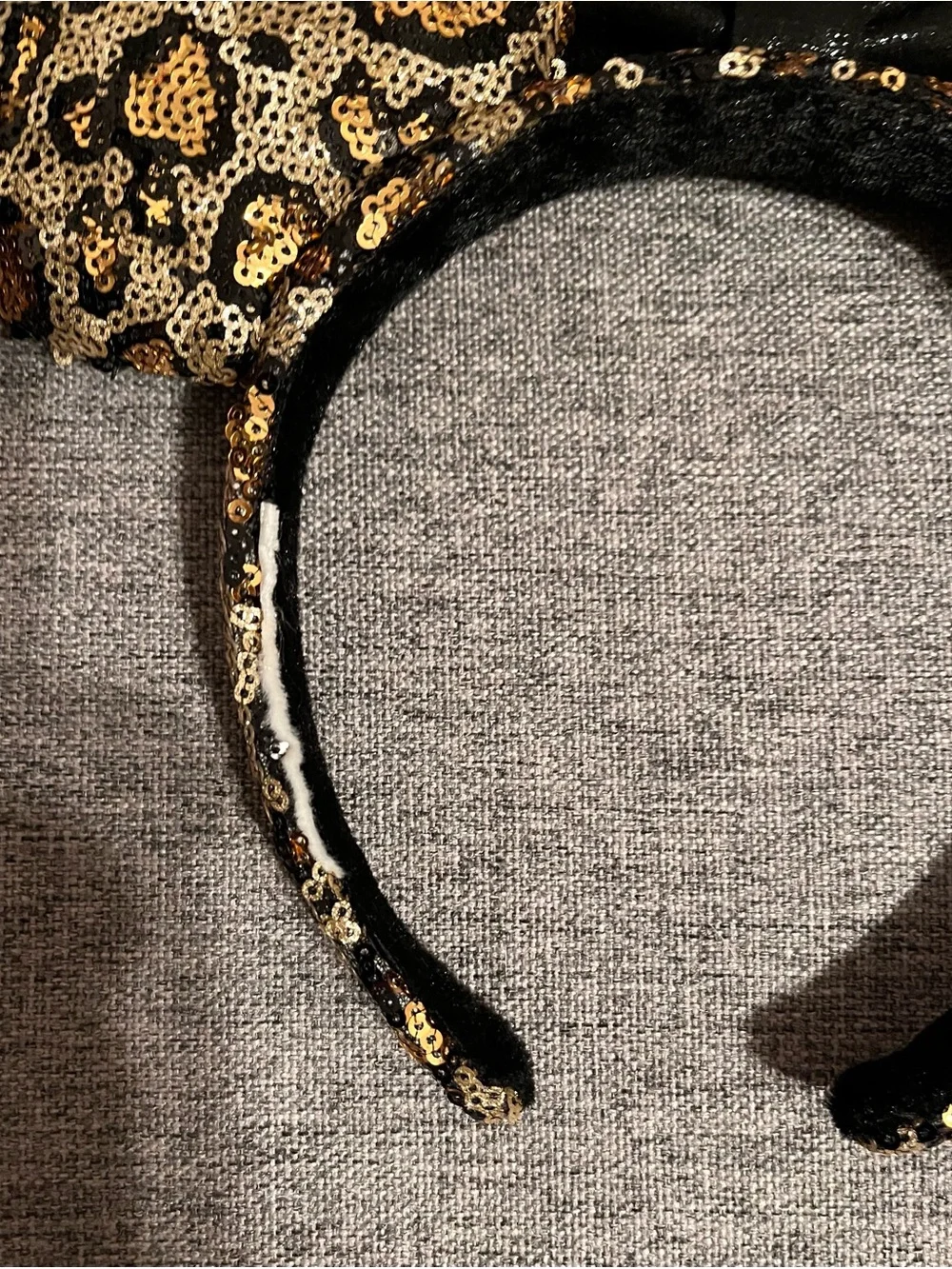 Official Disney Parks Minnie Mouse Sequined Leopard Print Ears – Animal Kingdom